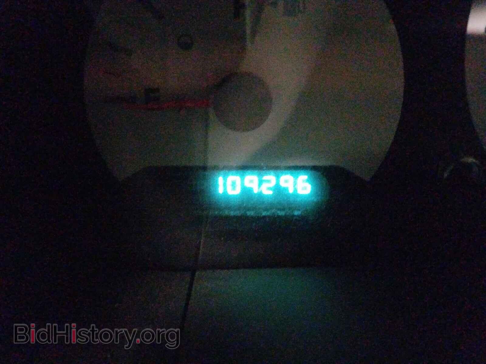 2007 CHRYSLER MINIVAN - VIN: 1A4GJ45R27B121051 - Фото 8