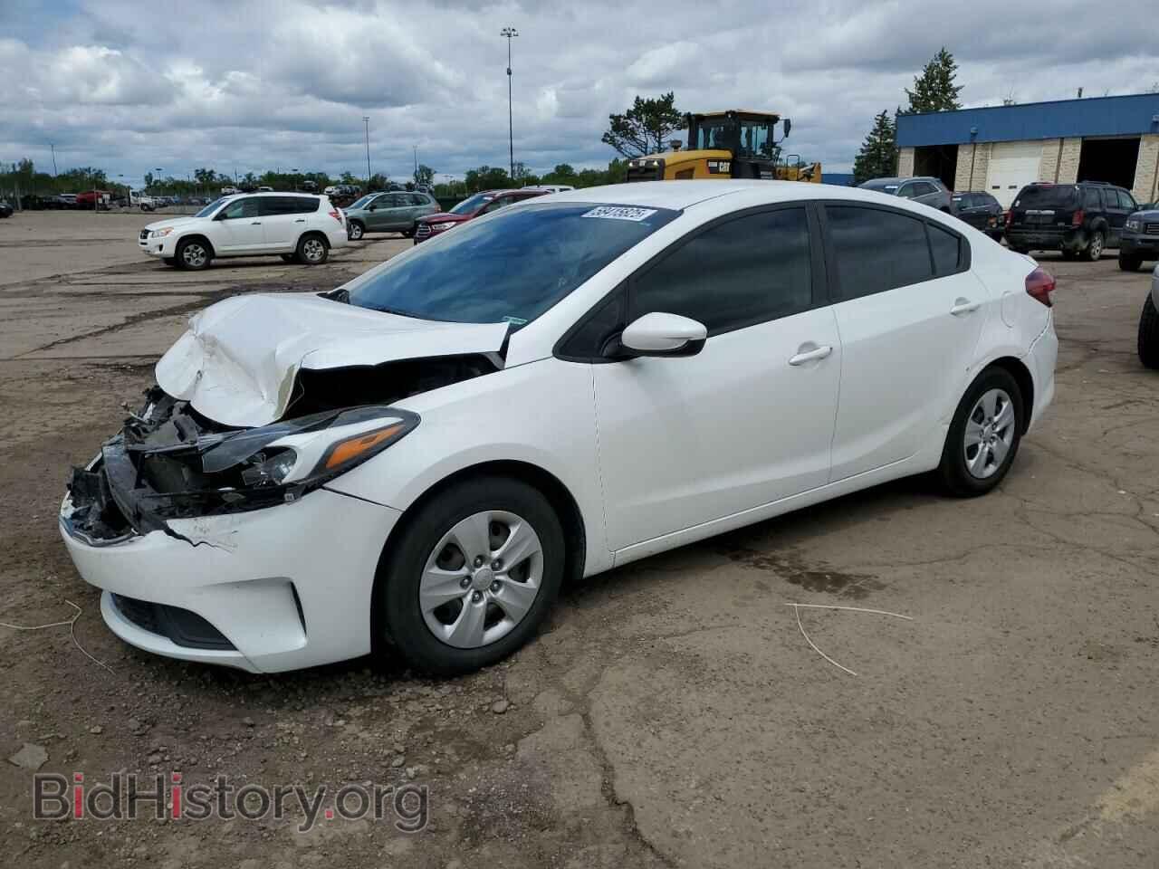 Фотография 3KPFL4A76HE025590 - KIA FORTE 2017