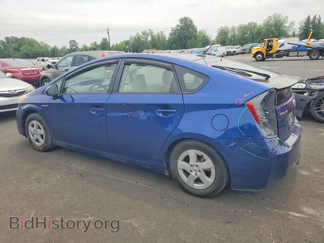 2011 TOYOTA PRIUS - VIN: JTDKN3DU2B1337372 - Фото 2