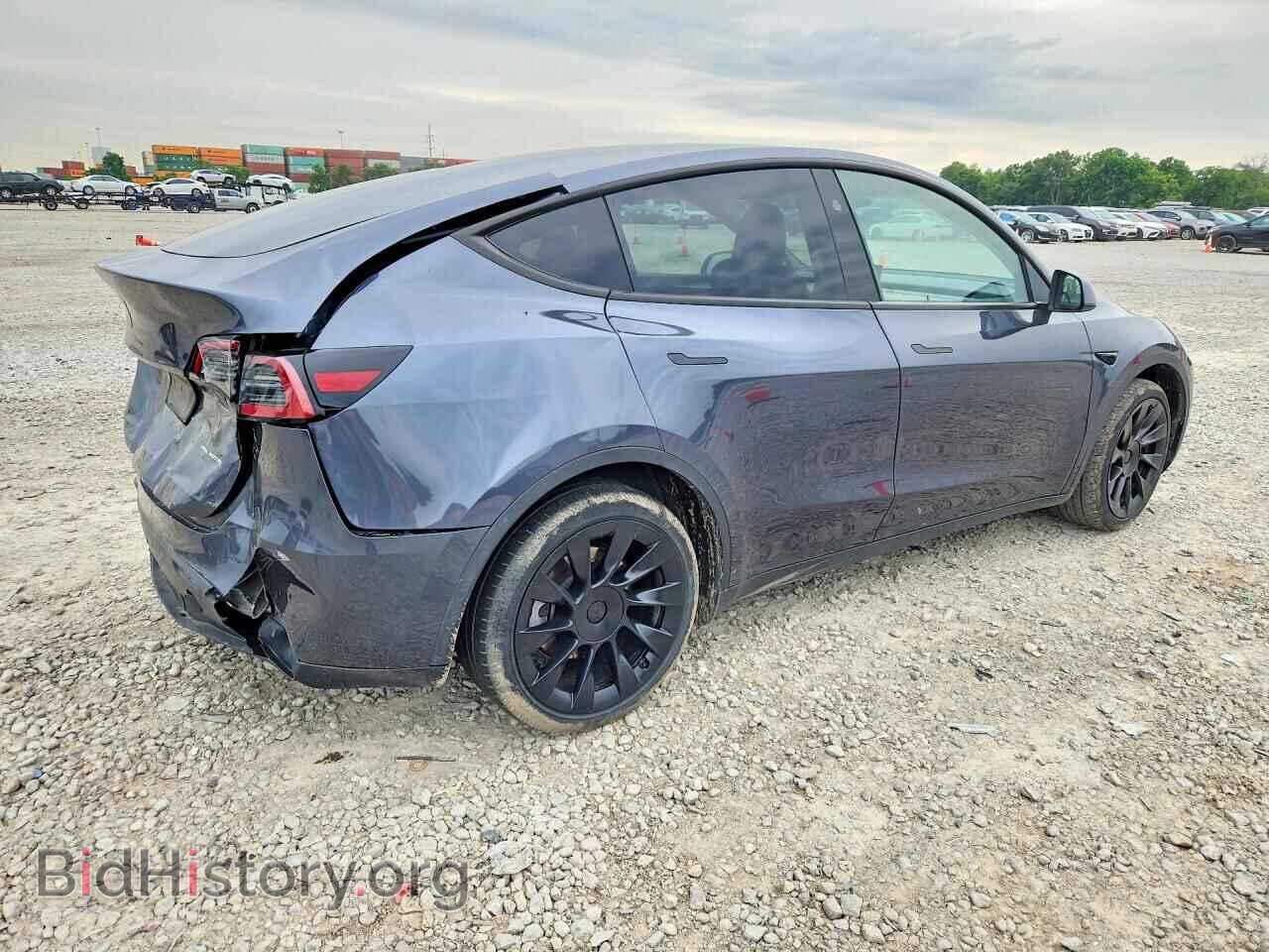 2023 TESLA MODEL Y - VIN: 7SAYGDEE6PF866794 - Photo 3
