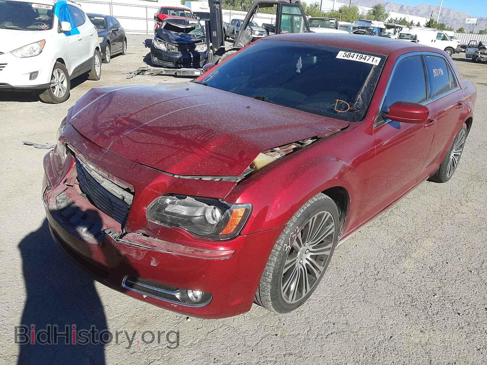 2013 CHRYSLER 300 - VIN: 2C3CCABG2DH578384 - Фото 2