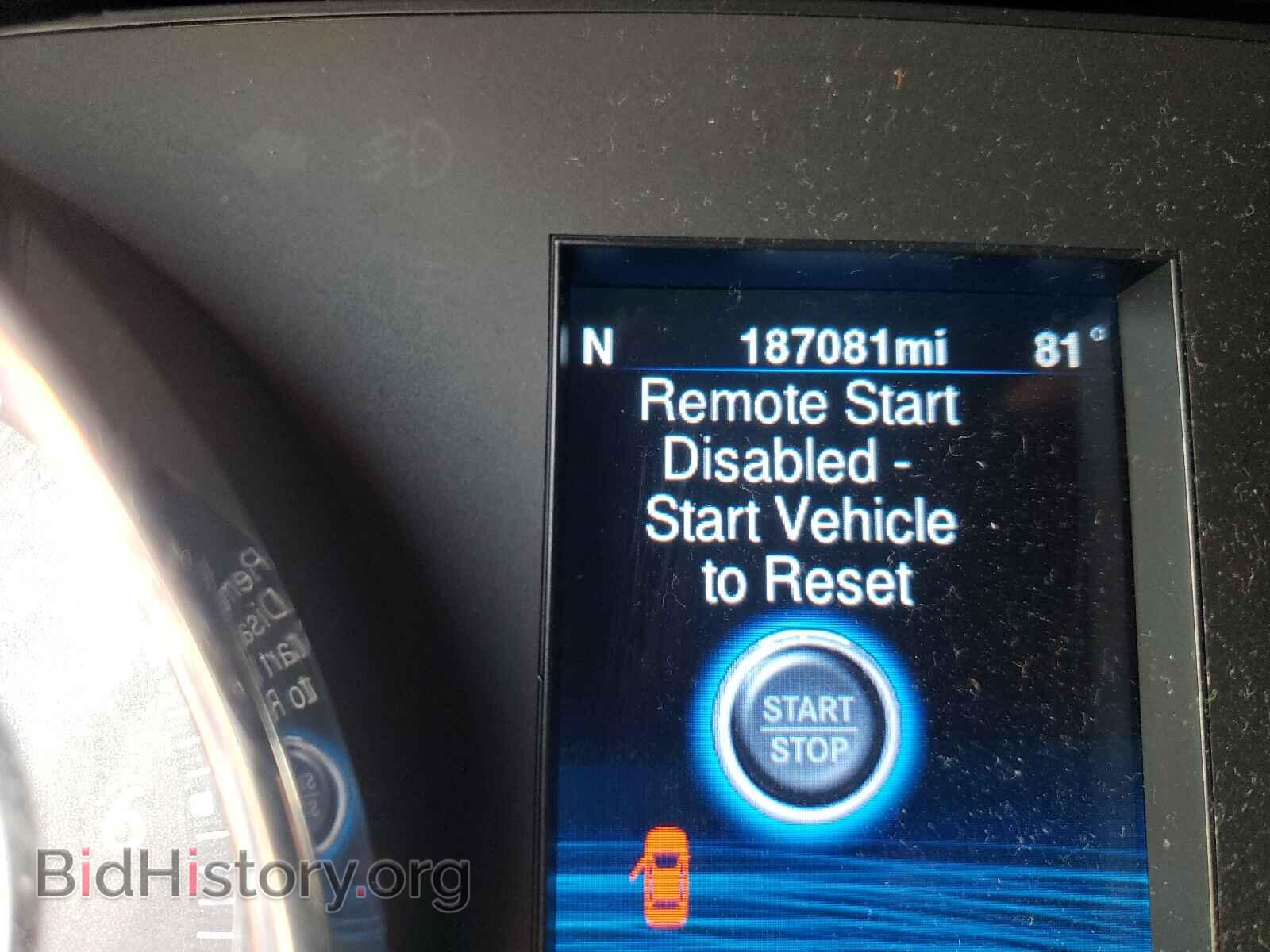 2013 CHRYSLER 300 - VIN: 2C3CCABG2DH578384 - Фото 8