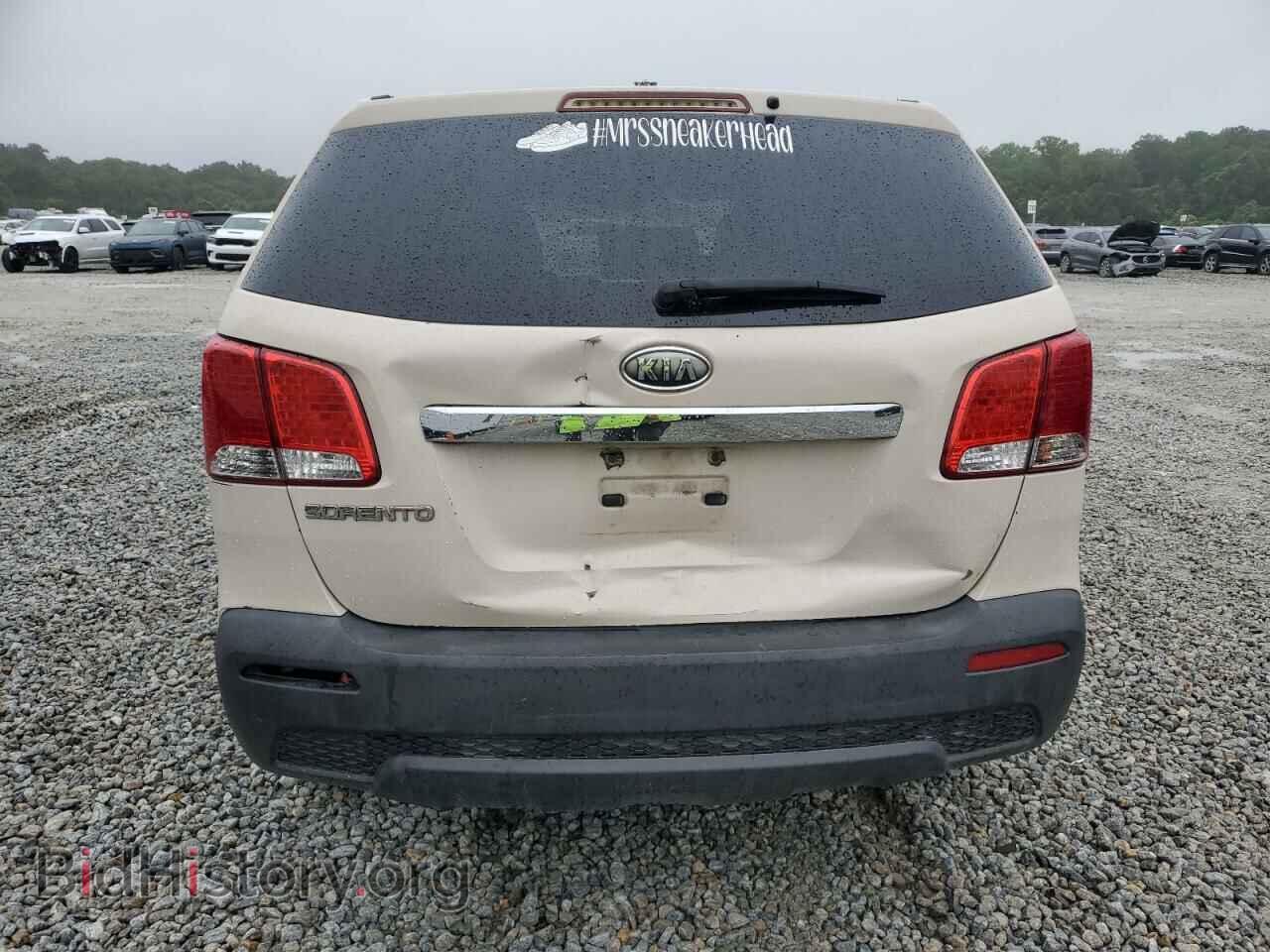 2011 KIA SORENTO - VIN: 5XYKT3A12BG043504 - Фото 6