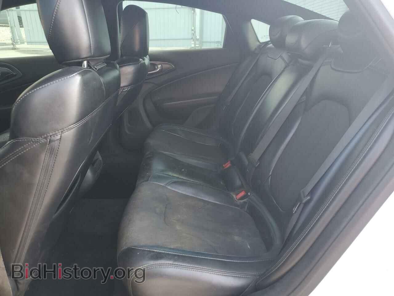 2016 CHRYSLER 200 - VIN: 1C3CCCBB6GN111948 - Фото 10