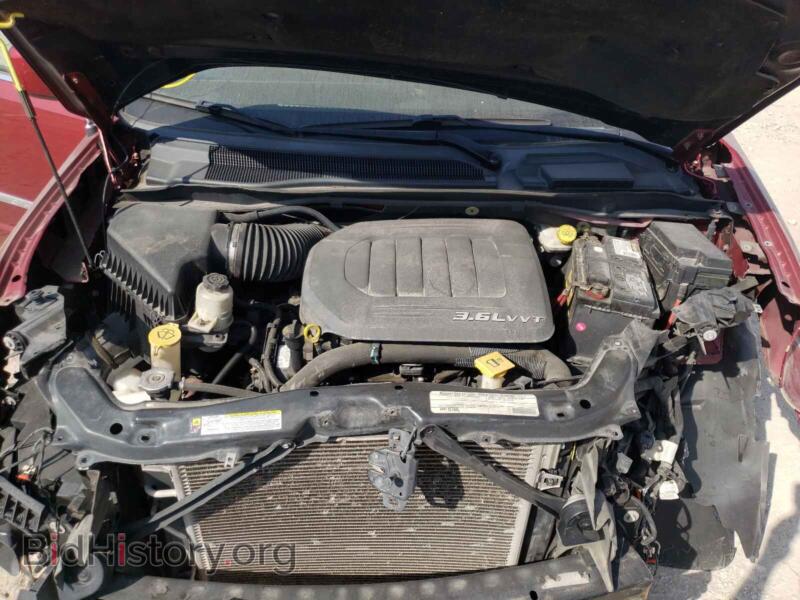 2011 Chrysler MINIVAN (VIN 2A4RR8DGXBR658379) — photo 7 of 10