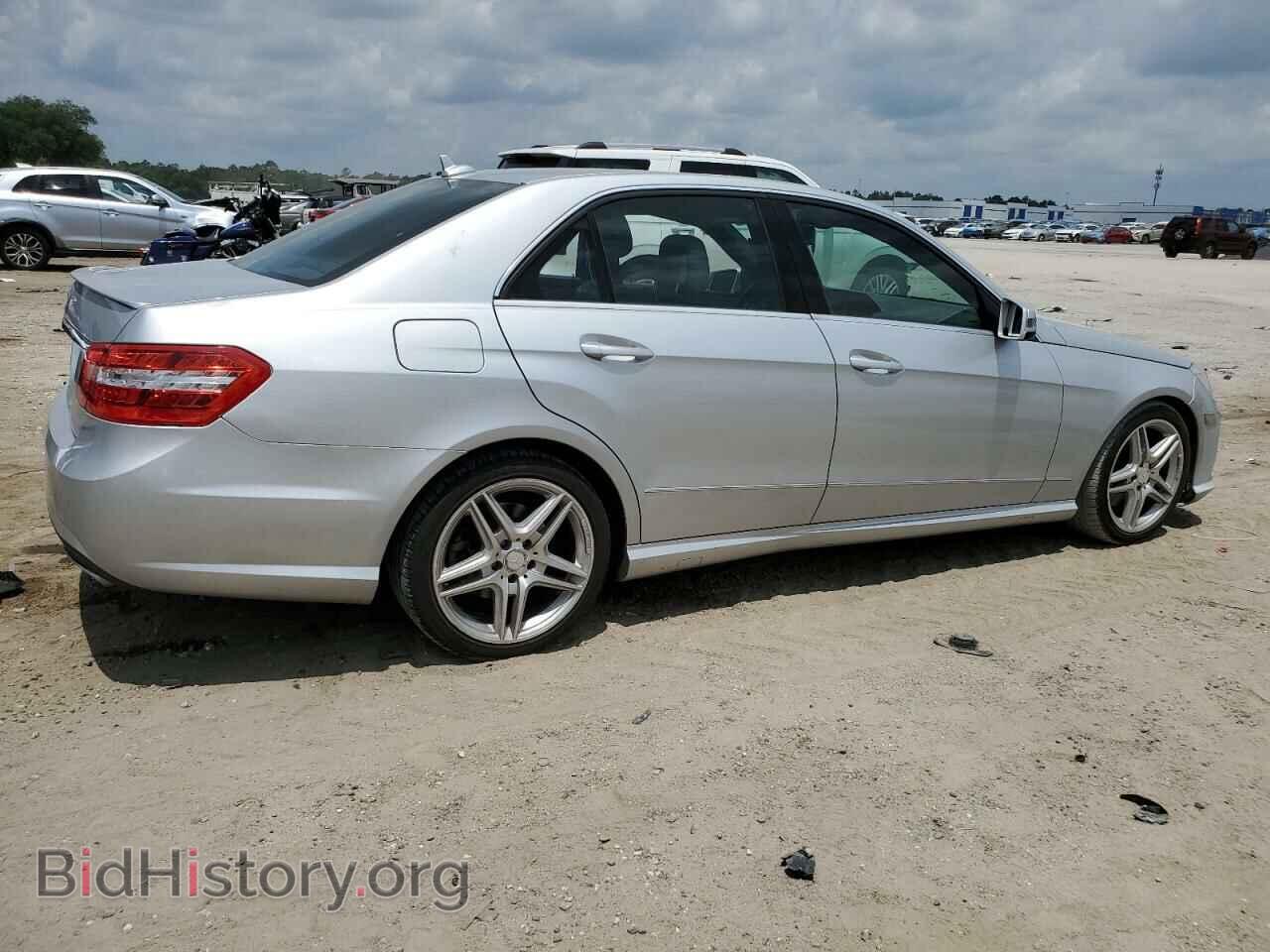 2011 MERCEDES-BENZ E-CLASS - VIN: WDDHF5GB8BA360190 - Фото 3