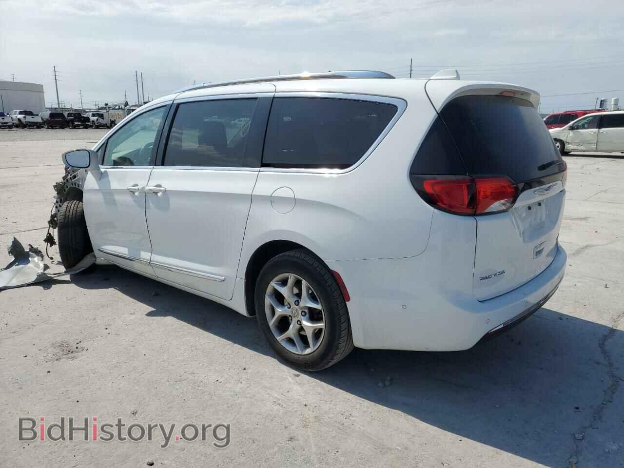 2020 CHRYSLER PACIFICA - VIN: 2C4RC1GG4LR198518 - Фото 2