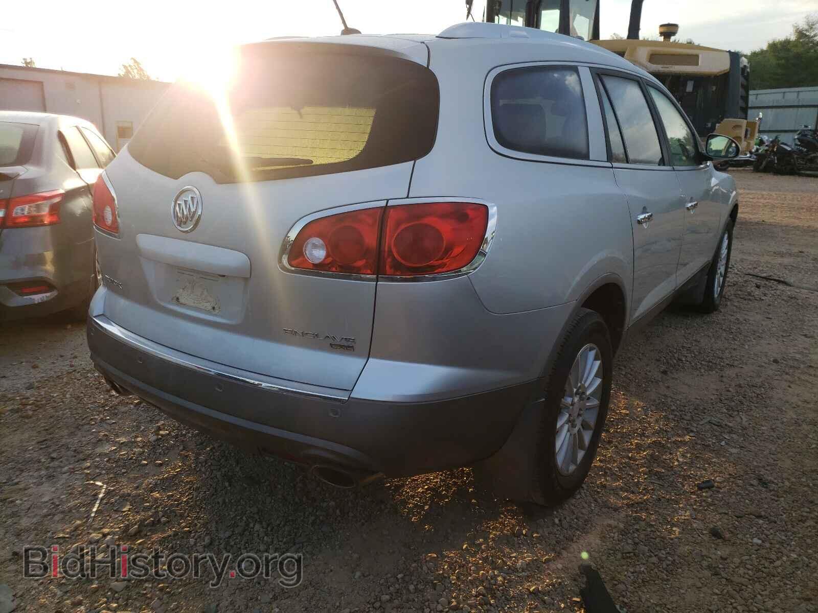 2011 BUICK ENCLAVE - VIN: 5GAKRBED2BJ195362 - Фото 4