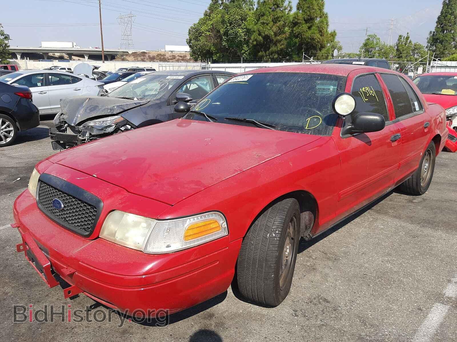 2011 FORD CROWN VIC - VIN: 2FABP7BV1BX157634 - Фото 2