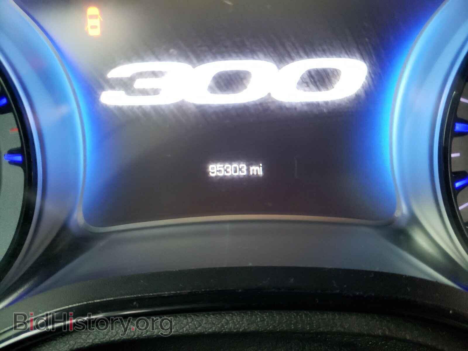 2015 CHRYSLER 300 - VIN: 2C3CCAGG6FH932340 - Фото 8