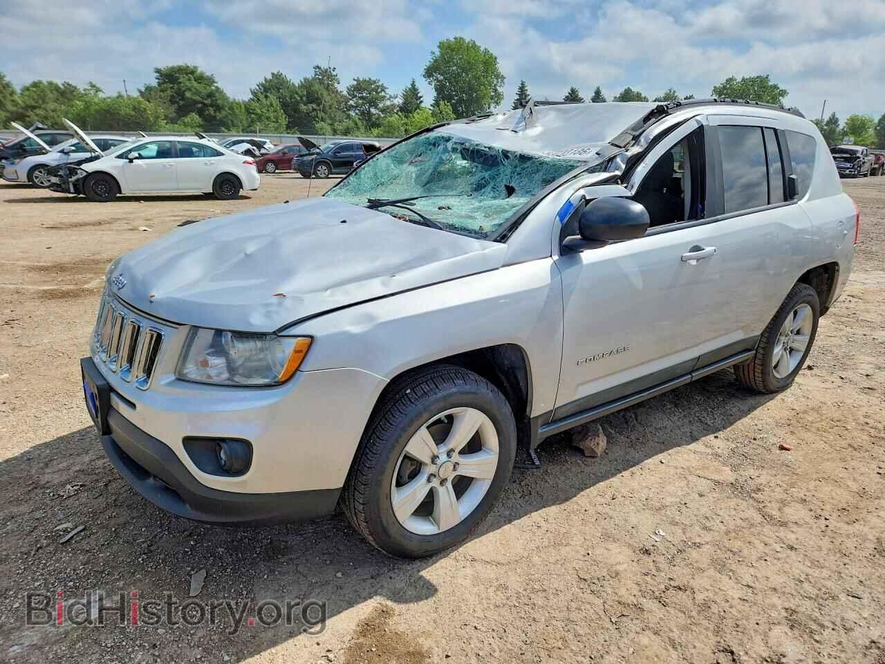 Фотография 1J4NT1FA3BD289142 - JEEP COMPASS 2011