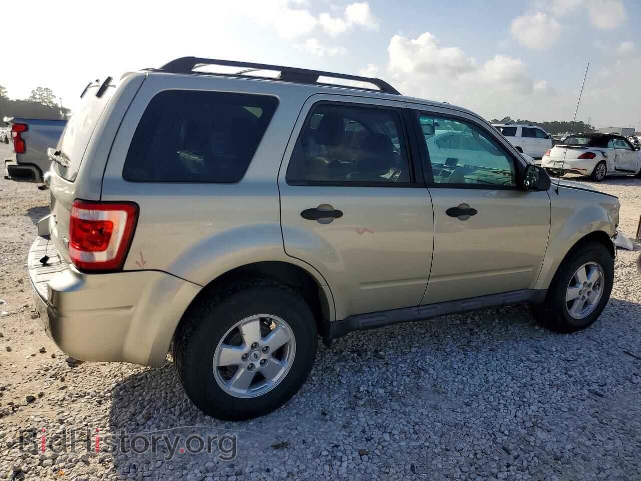 2011 FORD ESCAPE - VIN: 1FMCU0DG8BKB72482 - Фото 3