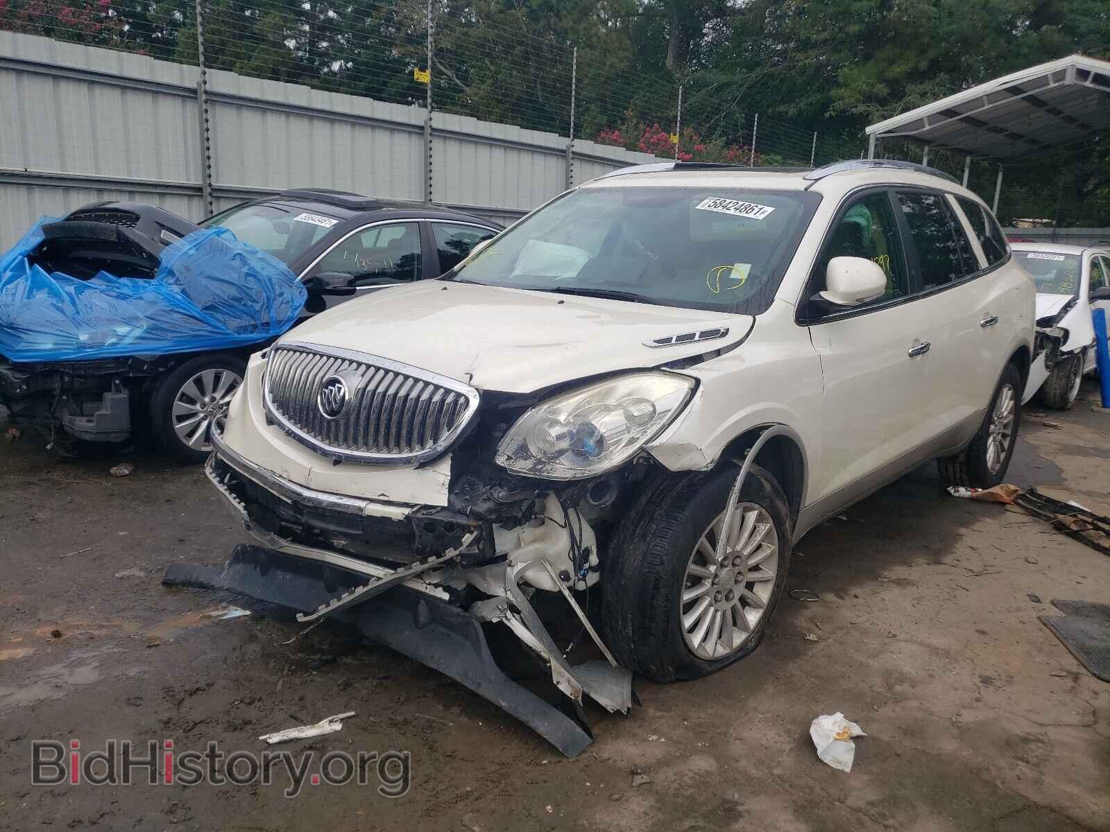 2012 BUICK ENCLAVE - VIN: 5GAKRCED0CJ370540 - Photo 2