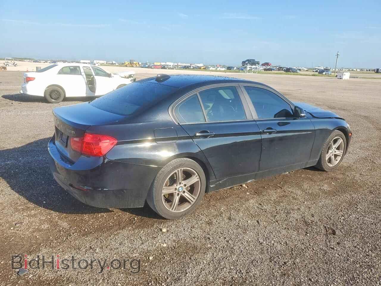2013 BMW 3 SERIES - VIN: WBA3A5C59DF358535 - Photo 3