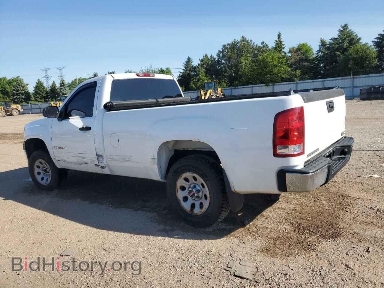 2007 GMC SIERRA - VIN: 1GTEC14X97Z602332 - Фото 2