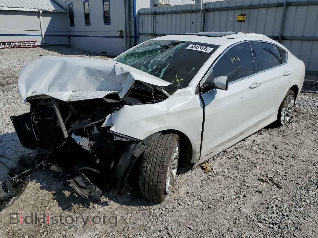2016 CHRYSLER 200 - VIN: 1C3CCCAB6GN178406 - Фото 2