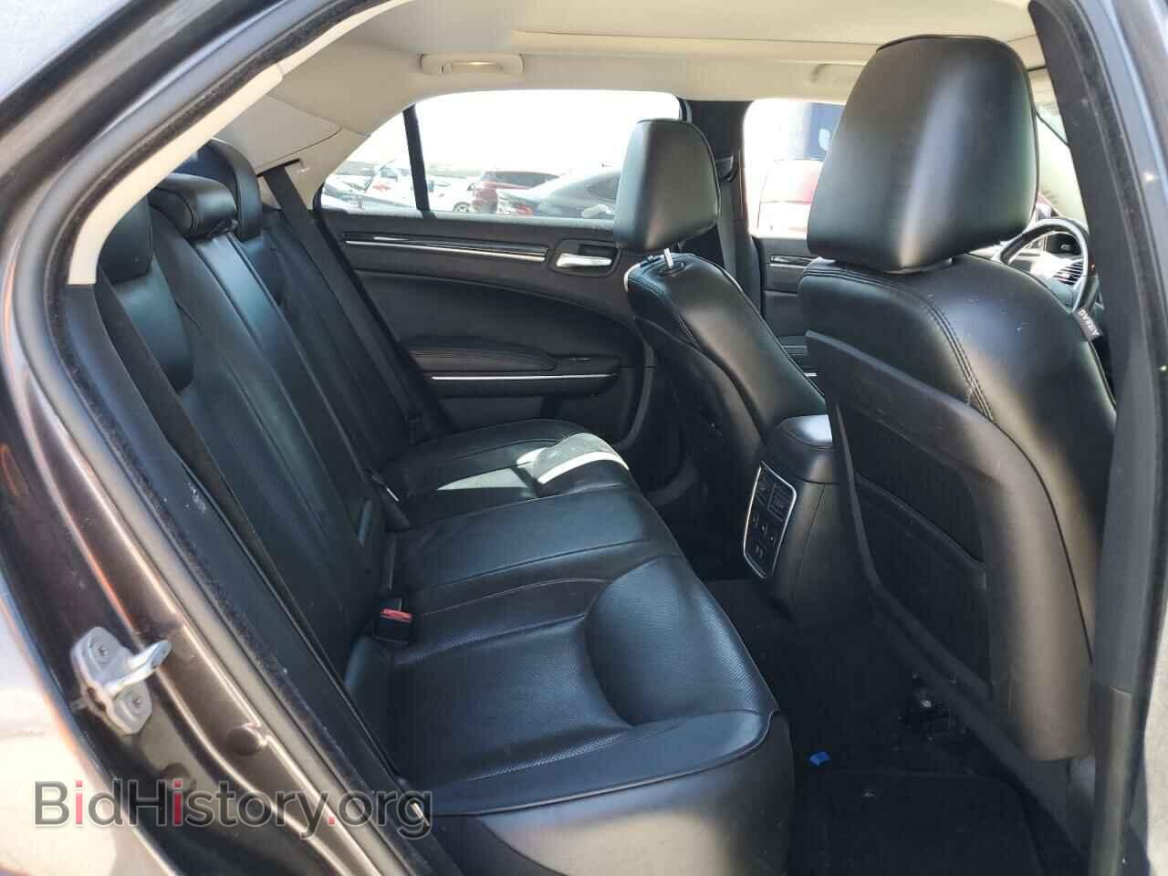 2016 CHRYSLER 300 - VIN: 2C3CCAEG6GH243581 - Фото 10