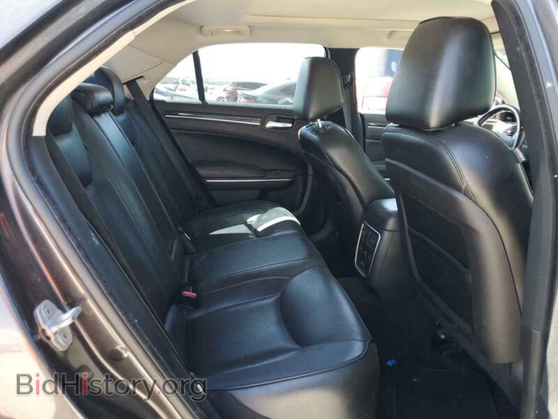 2016 Chrysler 300 (VIN 2C3CCAEG6GH243581) — фото 10 из 14