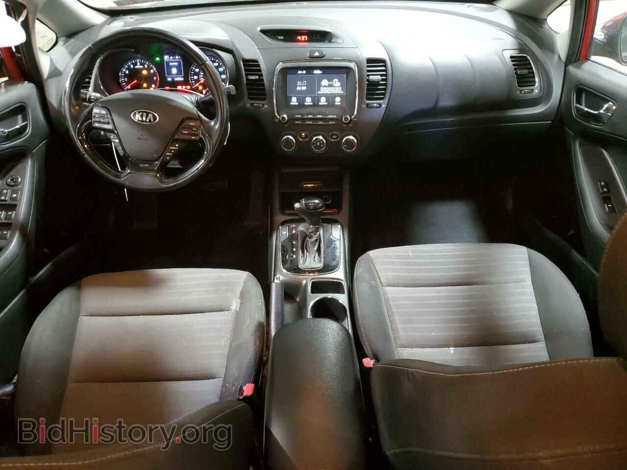 2017 KIA FORTE - VIN: 3KPFL4A73HE054755 - Фото 8