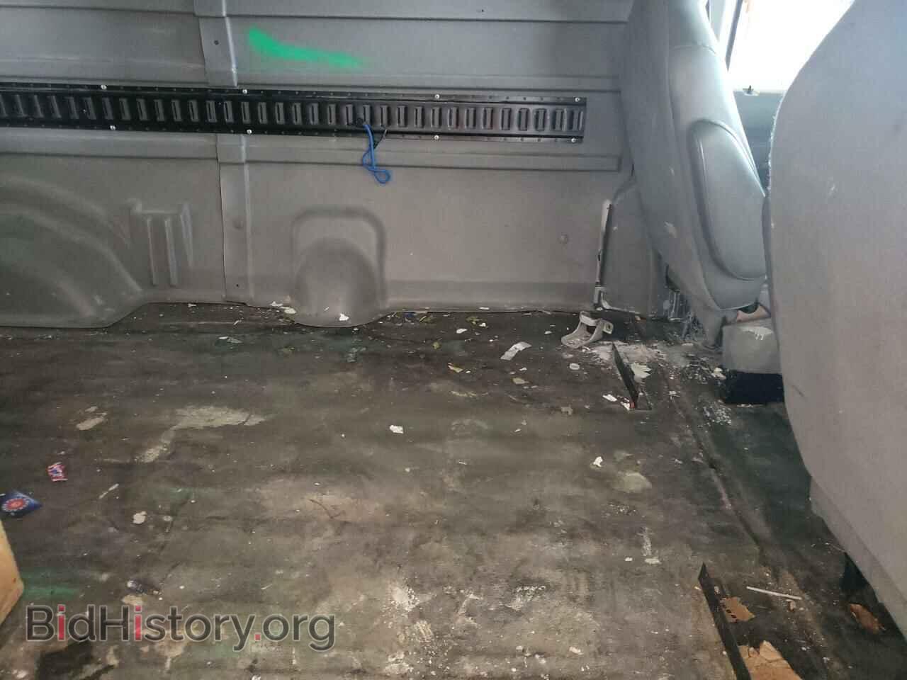 2010 FORD ECONOLINE - VIN: 1FTNE1EW2ADA98999 - Фото 6