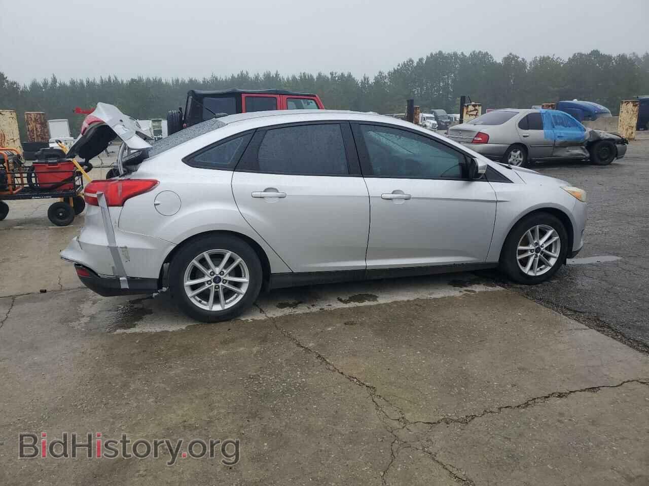 2016 FORD FOCUS - VIN: 1FADP3F2XGL292407 - Фото 3