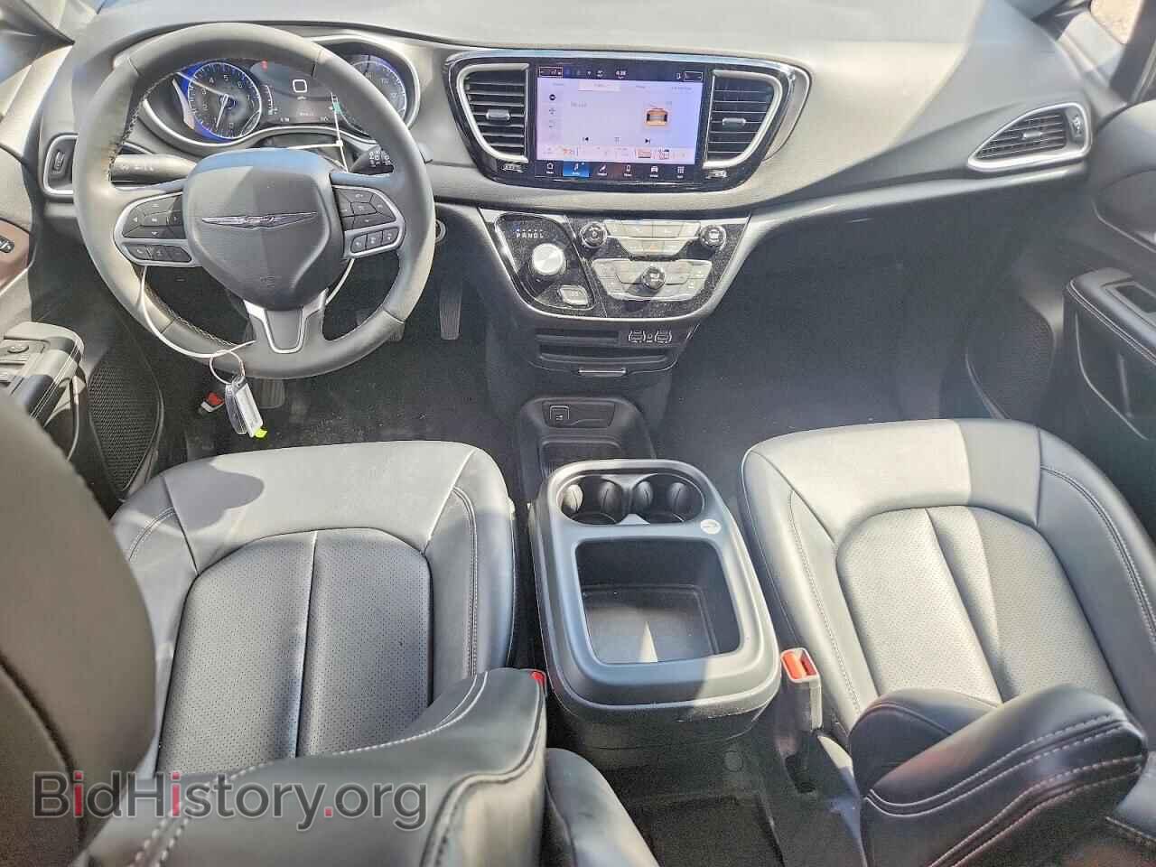 2025 CHRYSLER PACIFICA - VIN: 2C4RC1BG9SR509561 - Photo 8