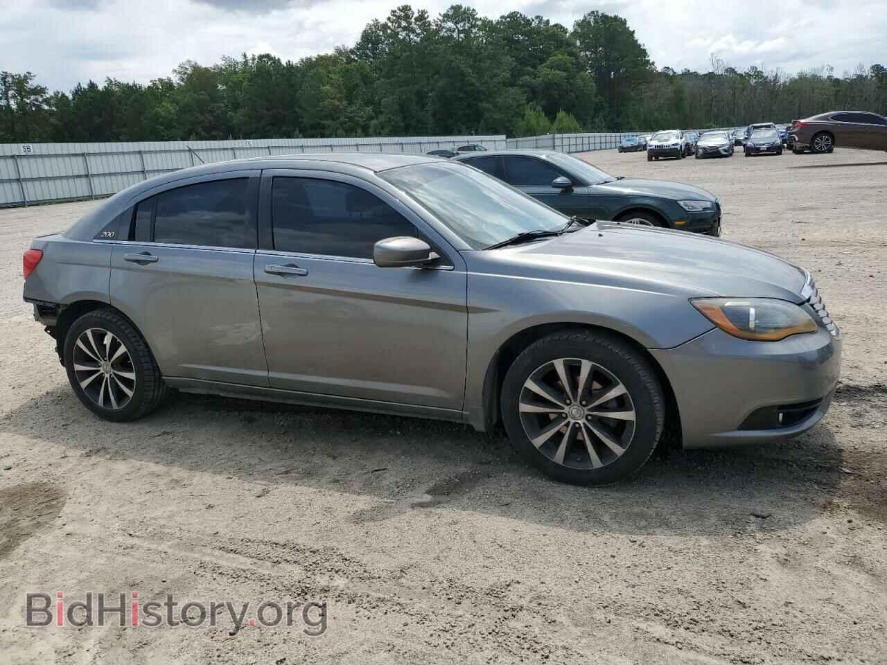 2013 CHRYSLER 200 - VIN: 1C3CCBBB1DN699442 - Фото 4