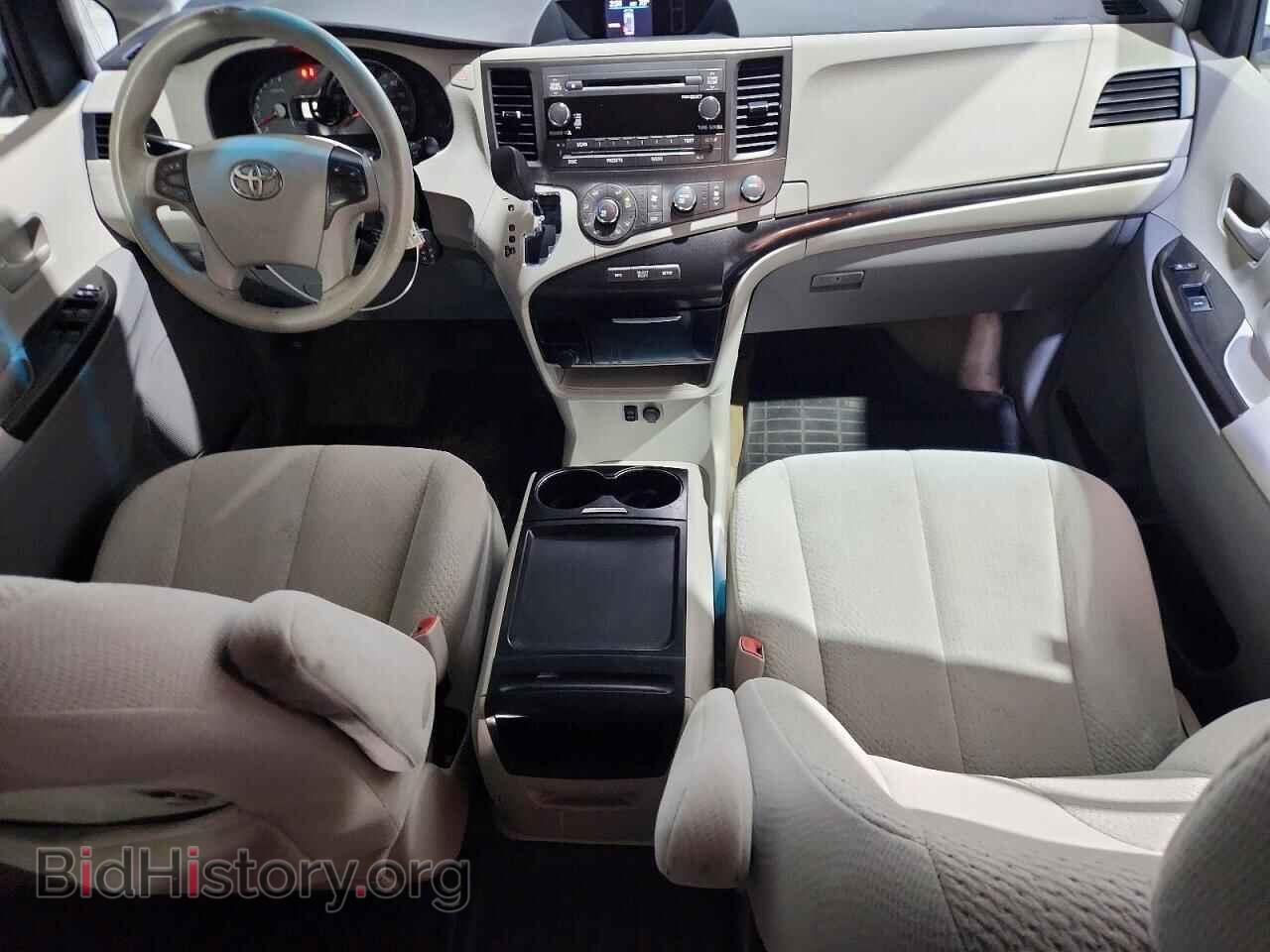 2011 TOYOTA SIENNA - VIN: 5TDJK3DC4BS025326 - Фото 8