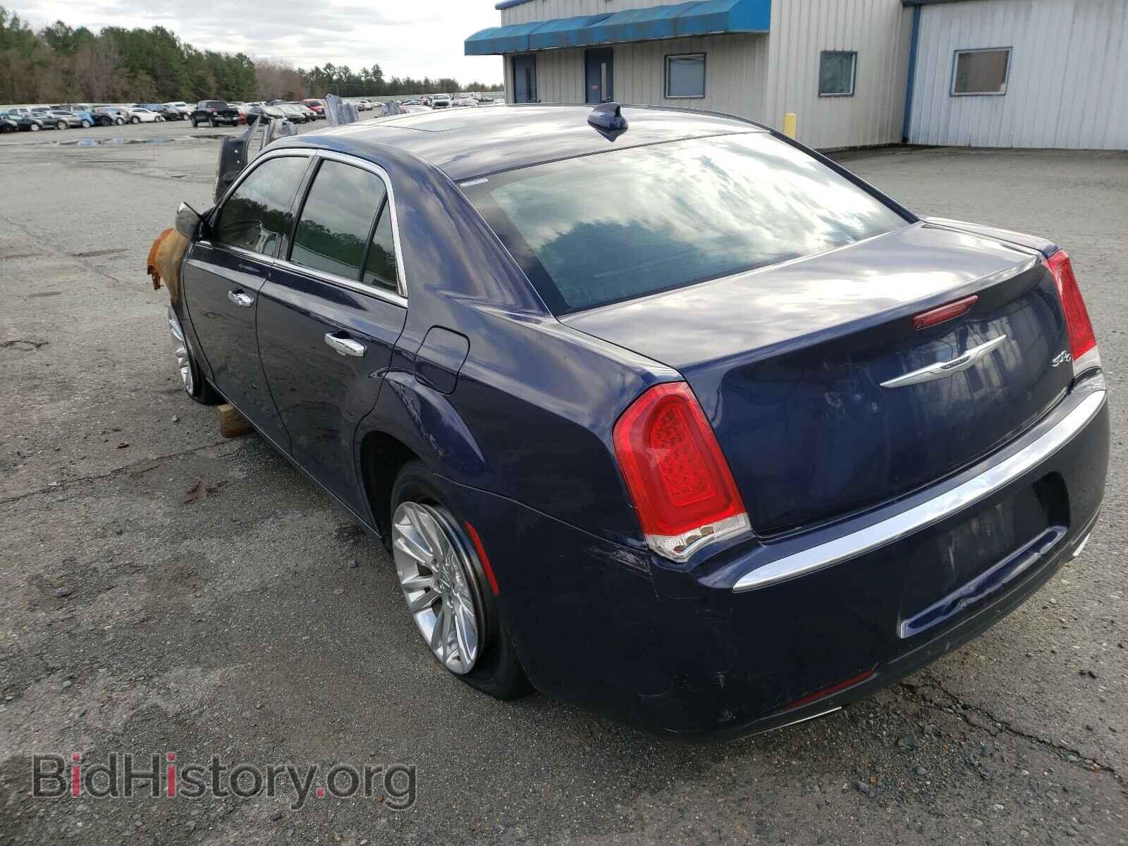 2016 CHRYSLER 300 - VIN: 2C3CCAEG2GH334220 - Фото 3