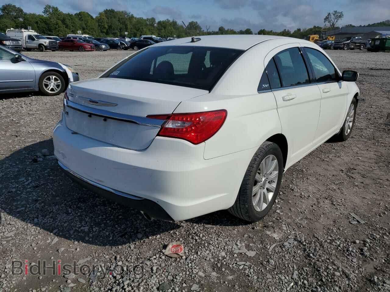2013 CHRYSLER 200 - VIN: 1C3CCBBG8DN531714 - Фото 4