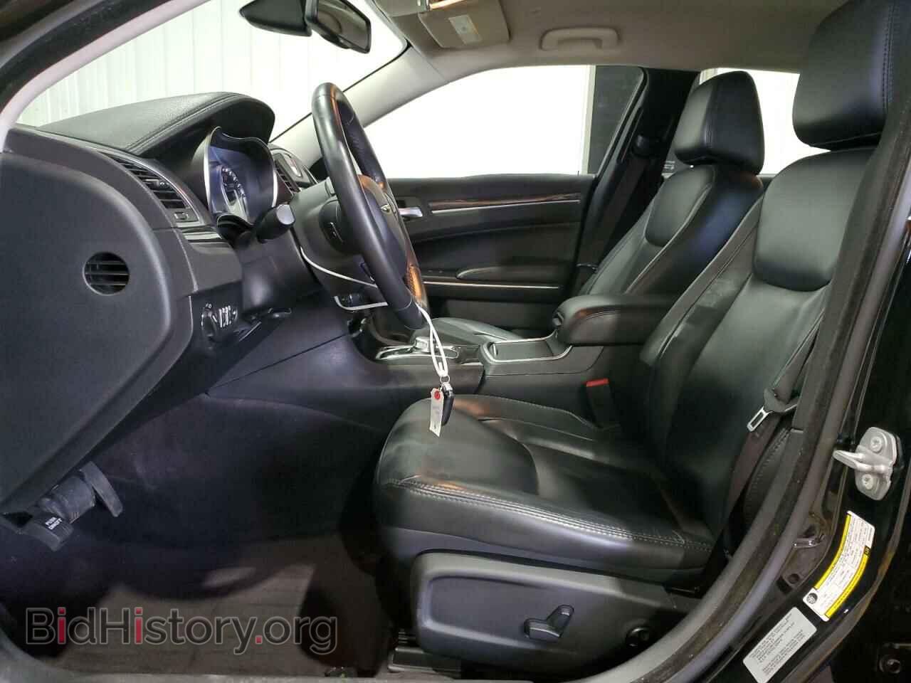 2017 CHRYSLER 300 - VIN: 2C3CCAAG0HH584465 - Фото 7