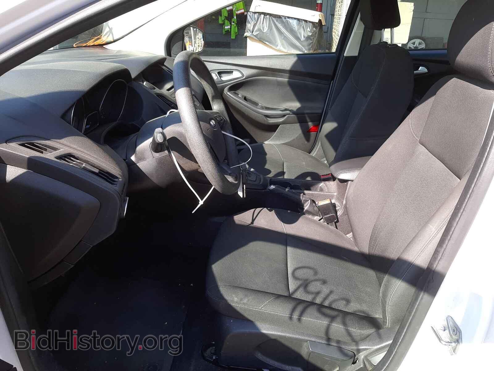 2017 FORD FOCUS - VIN: 1FADP3K28HL271496 - Фото 5