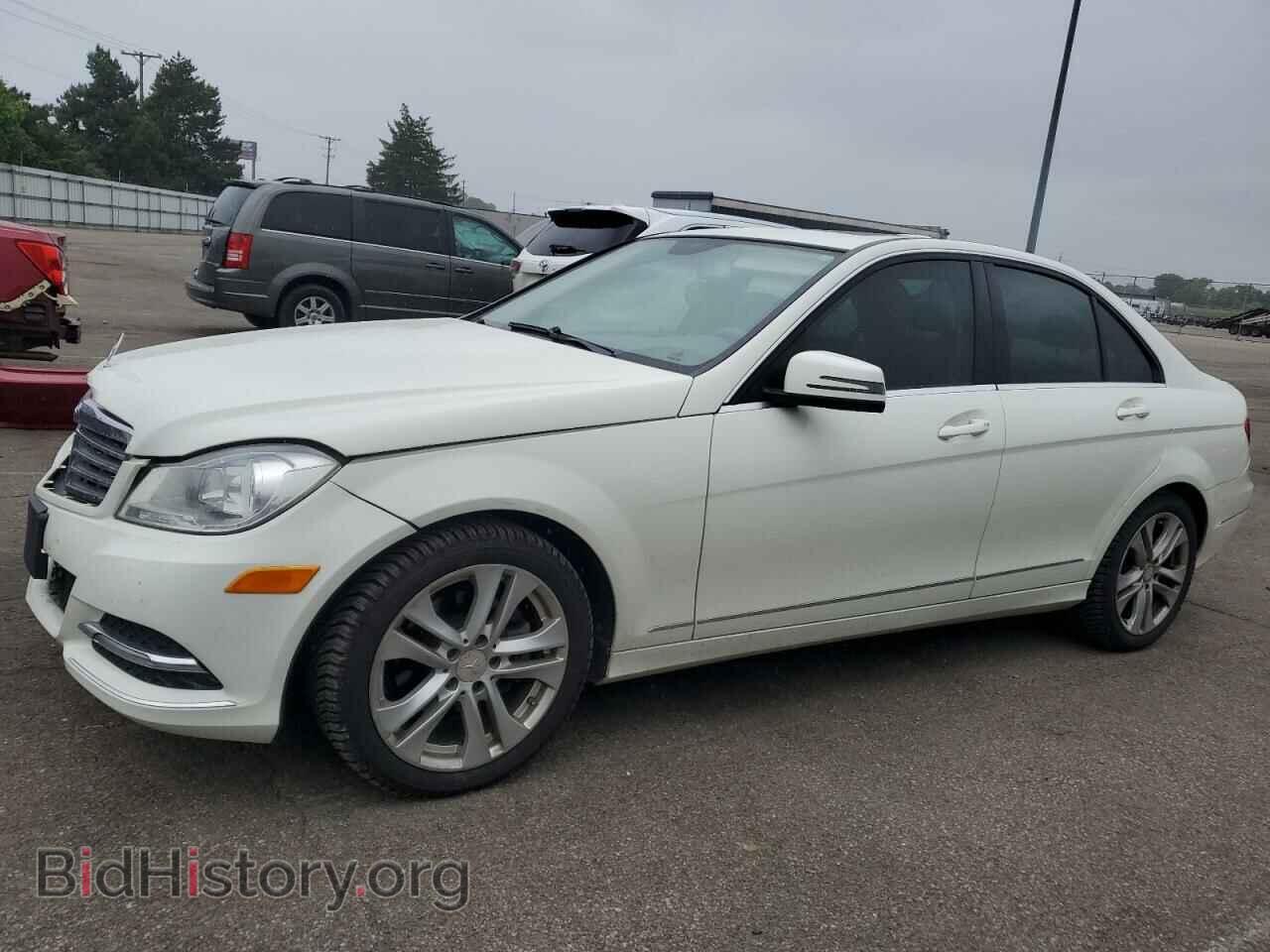Photo WDDGF8BB0CA647755 - MERCEDES-BENZ C-CLASS 2012