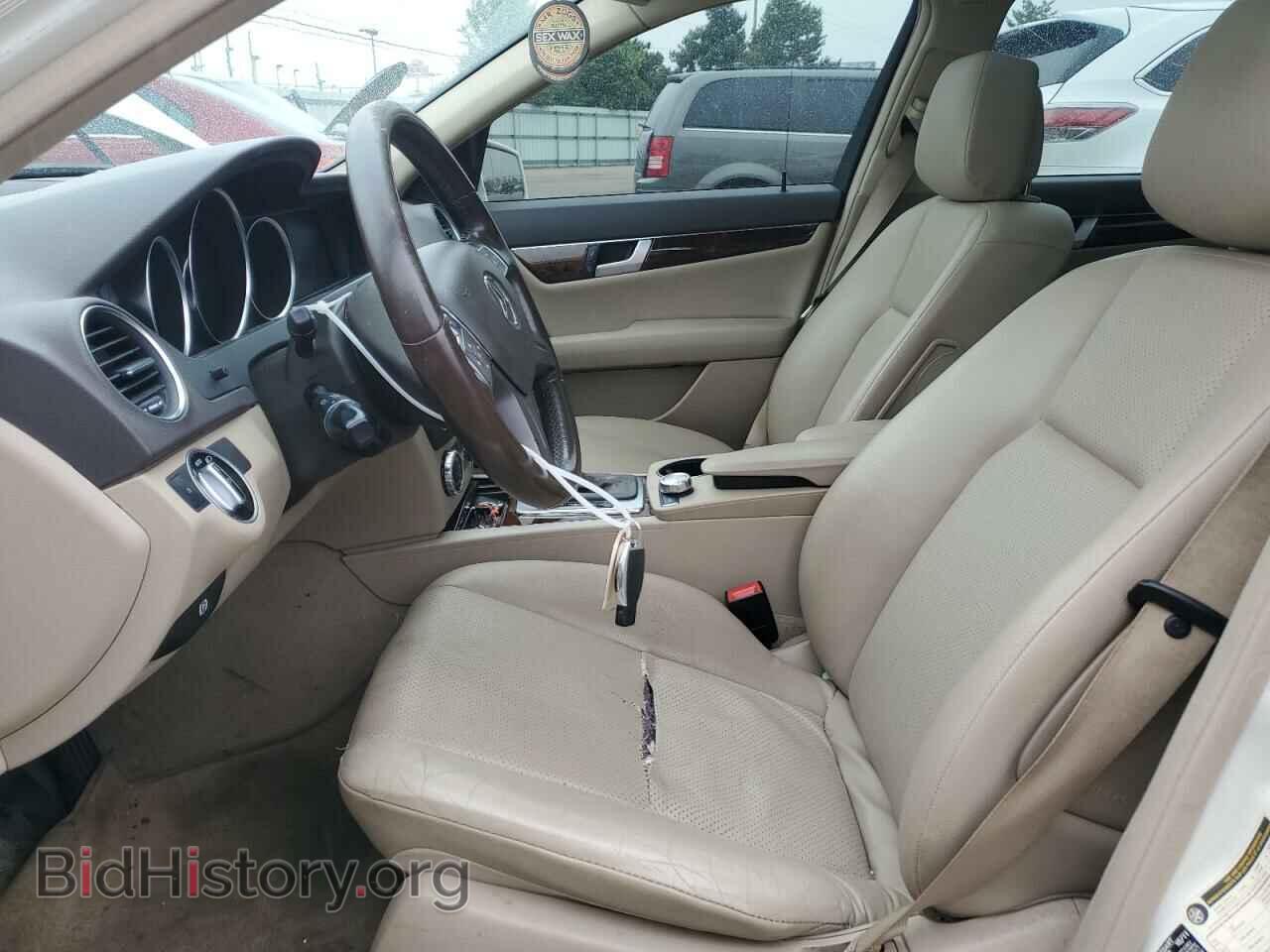 2012 MERCEDES-BENZ C-CLASS - VIN: WDDGF8BB0CA647755 - Фото 7