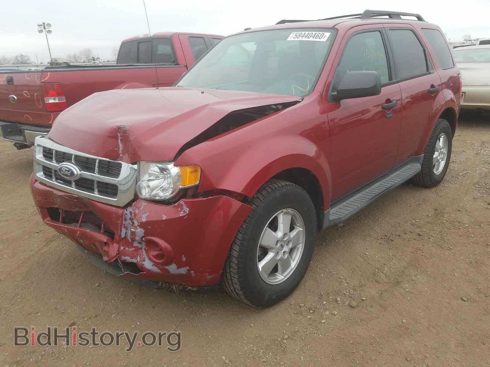 2011 FORD ESCAPE - VIN: 1FMCU9DG8BKB01819 - Photo 2