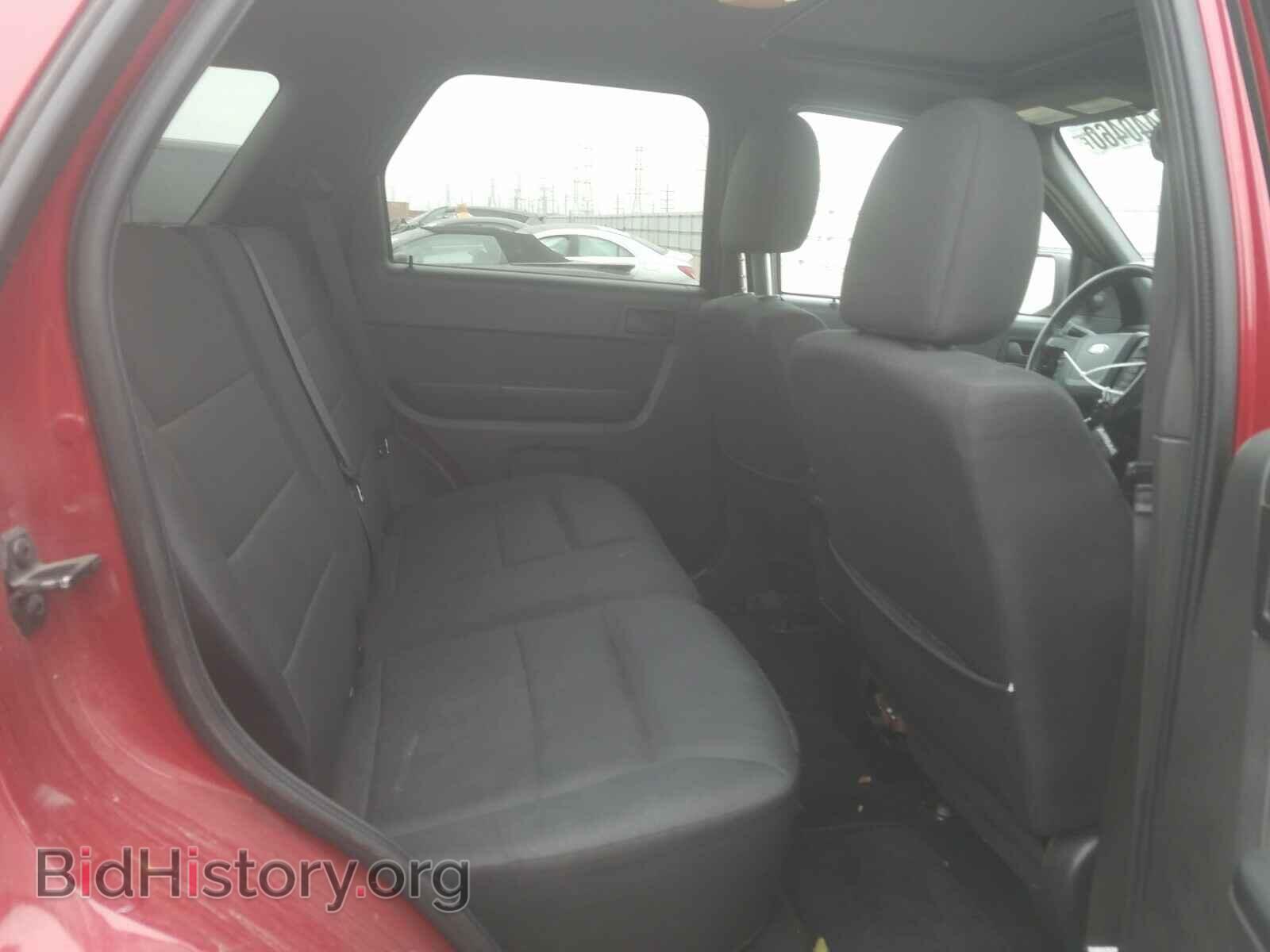 2011 FORD ESCAPE - VIN: 1FMCU9DG8BKB01819 - Photo 6
