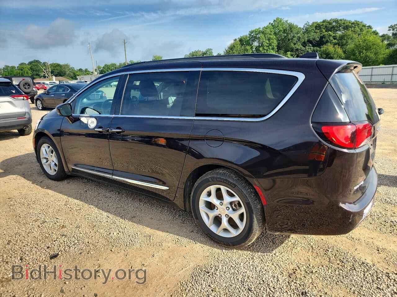 2017 CHRYSLER PACIFICA - VIN: 2C4RC1BG4HR552715 - Photo 2