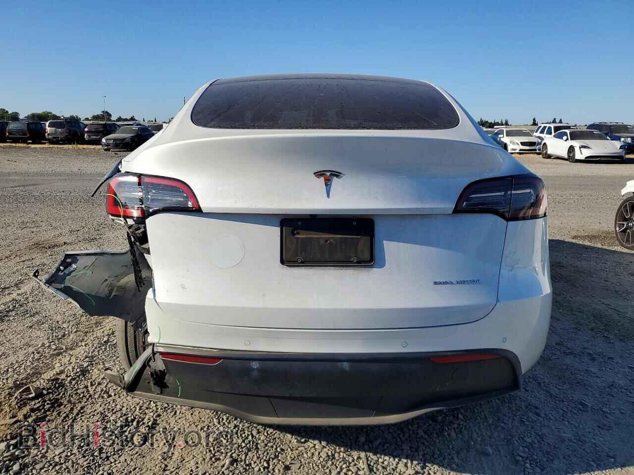 2022 TESLA MODEL Y - VIN: 7SAYGAEE1NF489934 - Photo 6