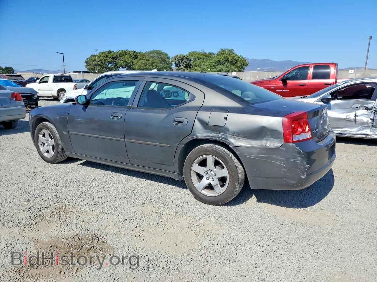 2010 DODGE CHARGER - VIN: 2B3CA3CV2AH242855 - Фото 2