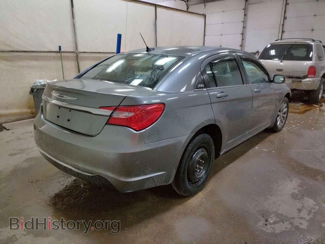 2012 CHRYSLER 200 - VIN: 1C3CCBBB0CN127731 - Фото 4