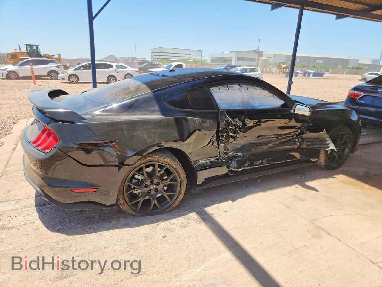 2018 FORD MUSTANG - VIN: 1FA6P8TH7J5180075 - Фото 3