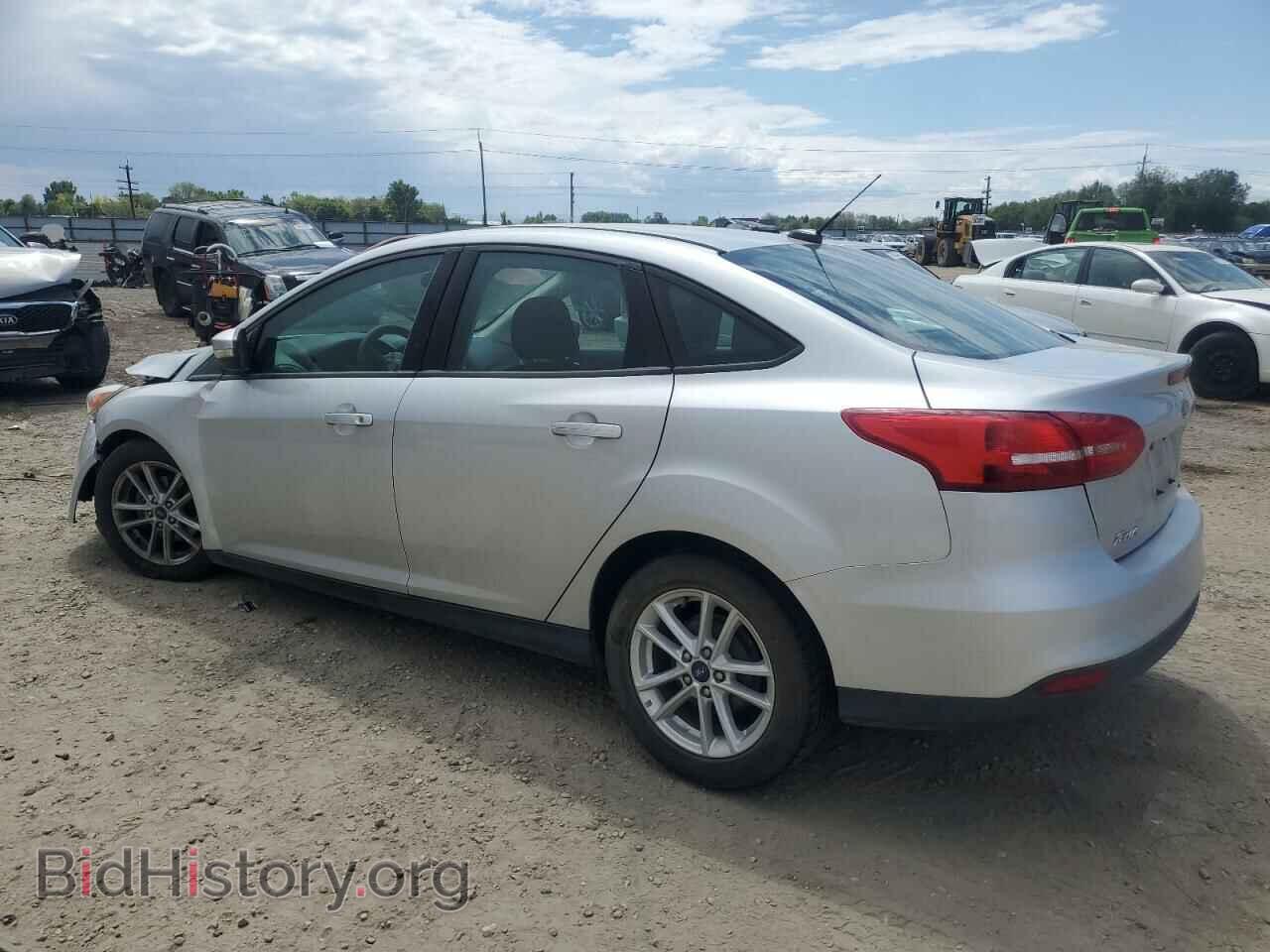 2016 FORD FOCUS - VIN: 1FADP3F22GL347920 - Фото 2