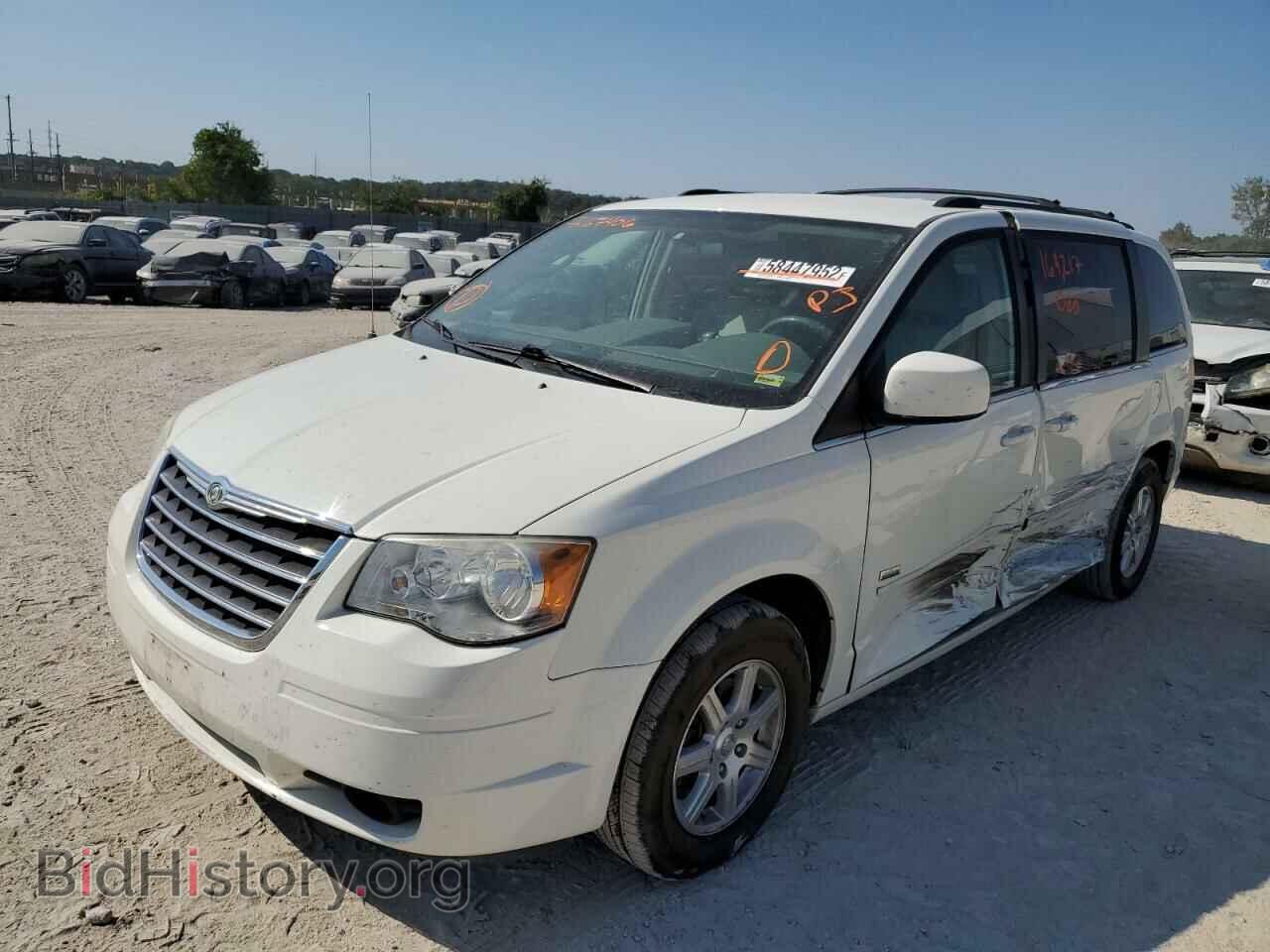2008 CHRYSLER MINIVAN - VIN: 2A8HR54P48R767406 - Фото 2