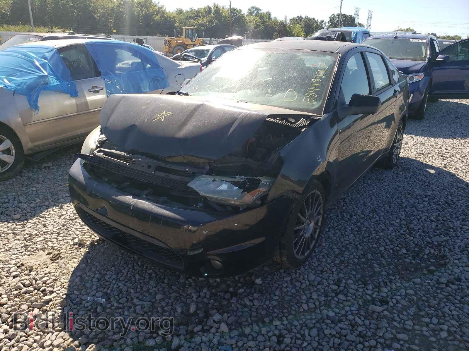 2011 FORD FOCUS - VIN: 1FAHP3GN6BW107464 - Фото 2
