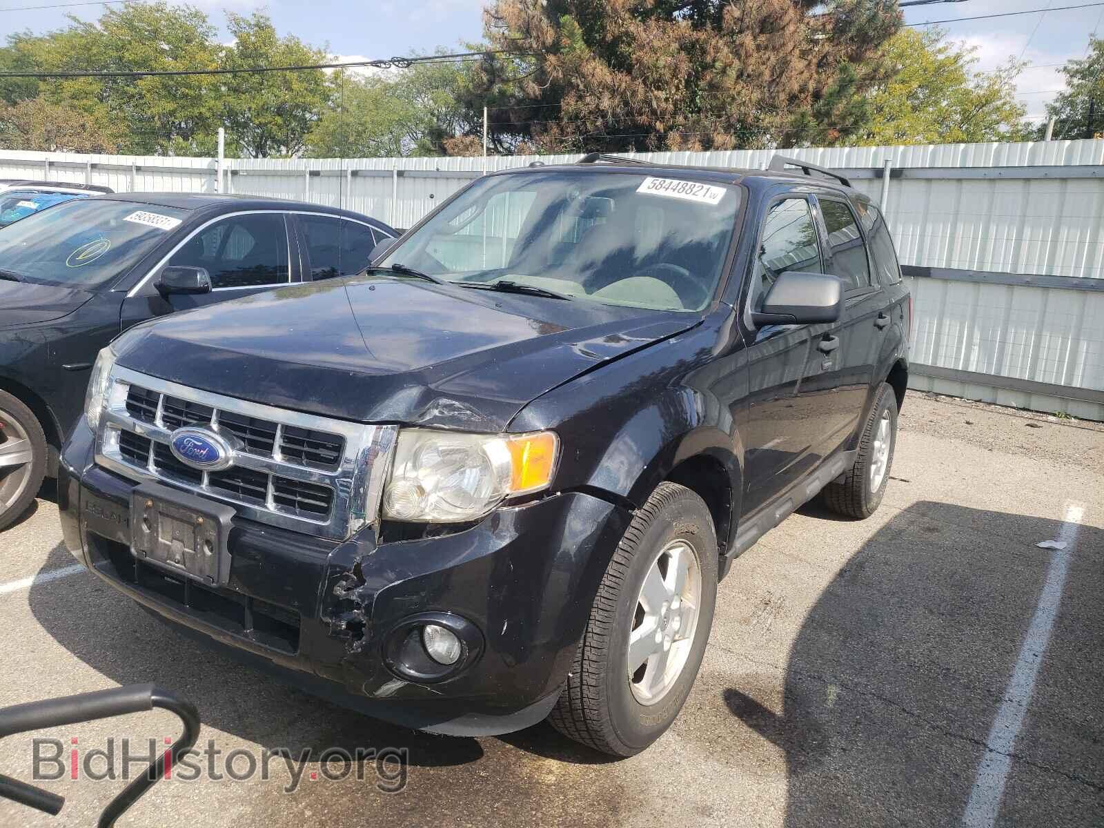 2011 FORD ESCAPE - VIN: 1FMCU9DG7BKC37021 - Фото 2