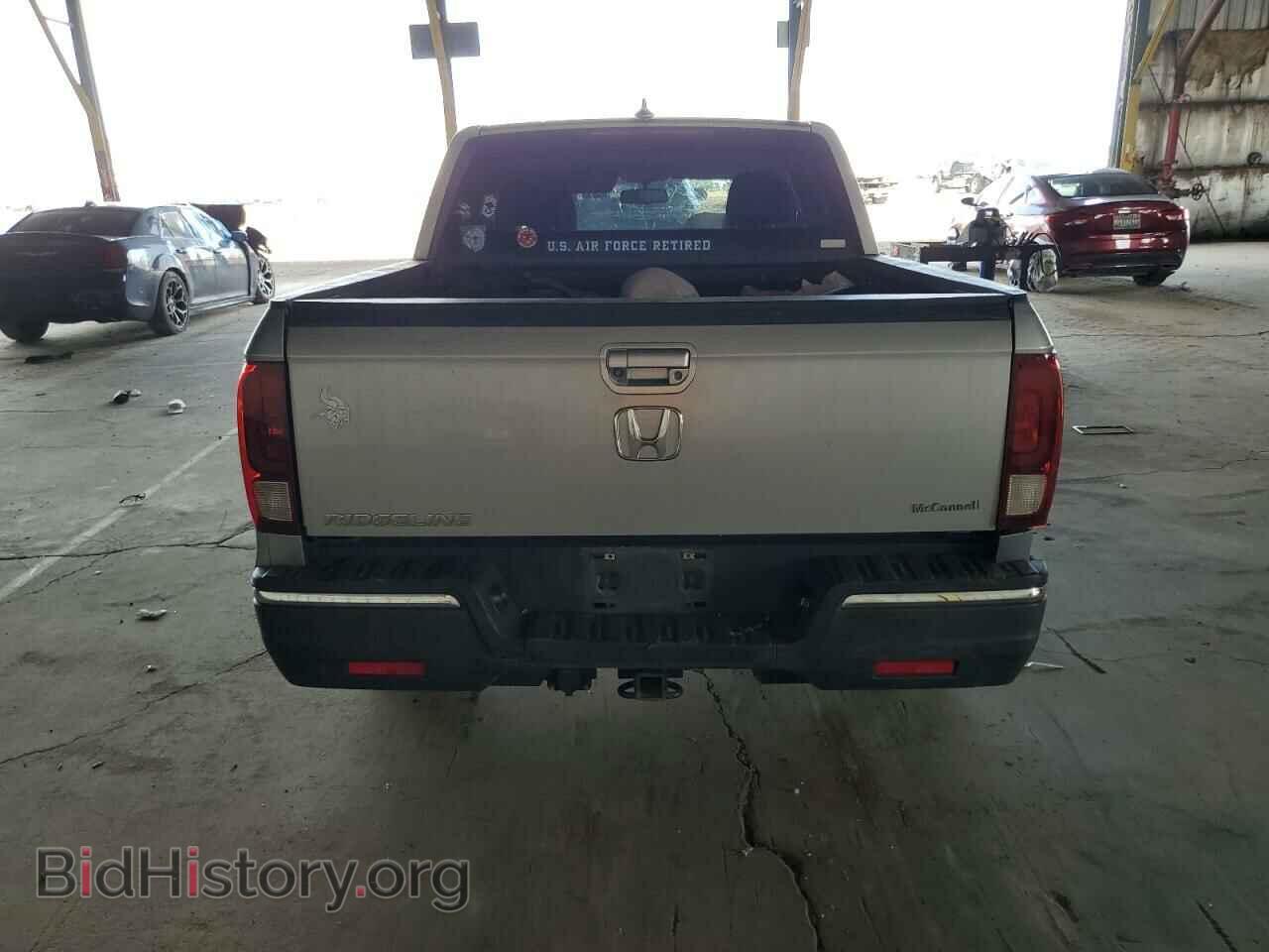 2017 HONDA RIDGELINE - VIN: 5FPYK2F6XHB011712 - Фото 6