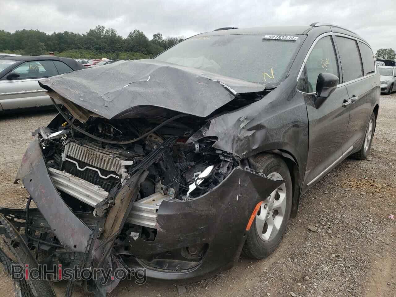 2017 CHRYSLER PACIFICA - VIN: 2C4RC1EG5HR817444 - Photo 2