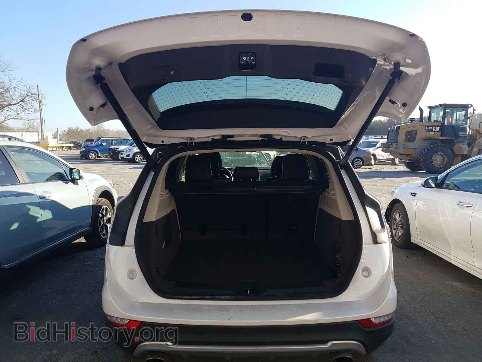 2019 LINCOLN MKC - VIN: 5LMCJ2D91KUL07633 - Photo 9