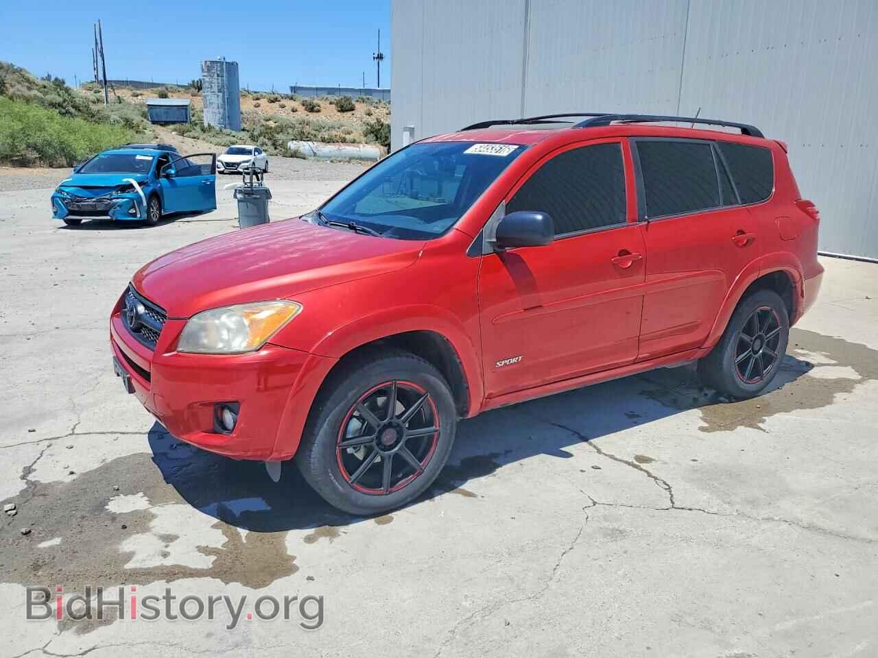 Фотография JTMRF4DV2C5057956 - TOYOTA RAV4 2012