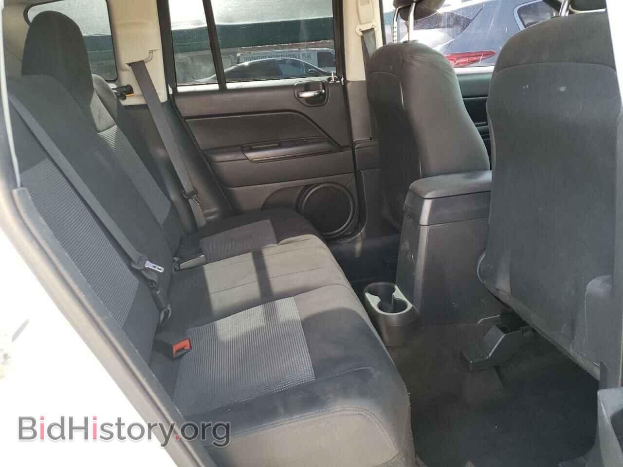 2014 JEEP COMPASS - VIN: 1C4NJCBB0ED741560 - Фото 10